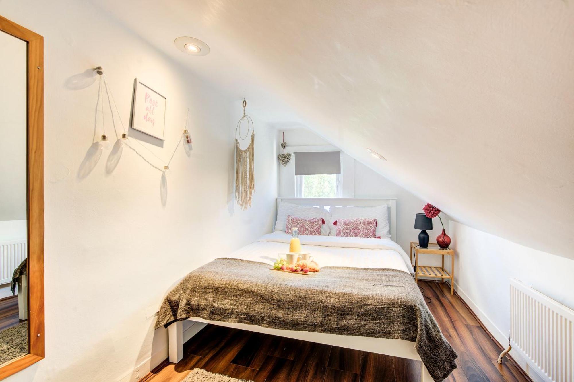Islington Attic 3 Bedroom Flat Londra Esterno foto