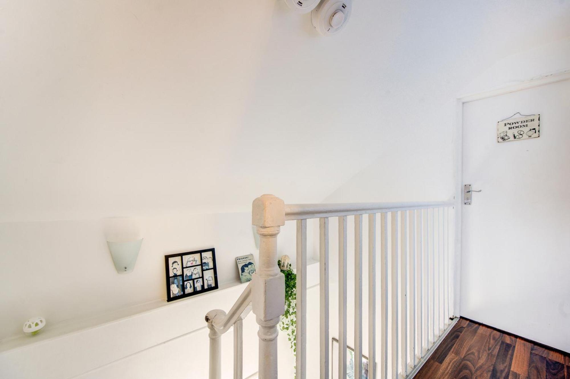 Islington Attic 3 Bedroom Flat Londra Esterno foto